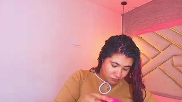 Addyy 02 online show from October 31, 2025, 11:33 am