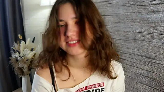 AmmieGerber online show from October 17, 2025, 1:31 am