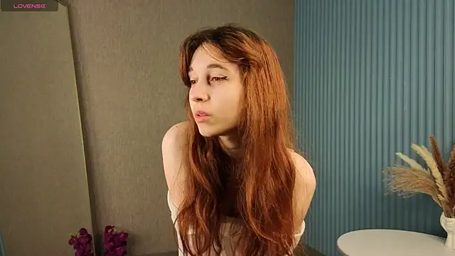 kitsun ne online show from May 14, 2026, 6:20 am