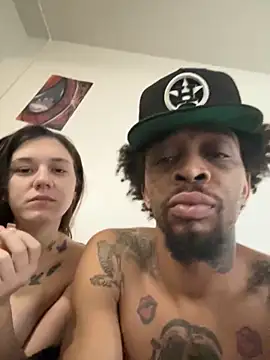 VeeBaybee online show from October 6, 2025, 3:42 pm