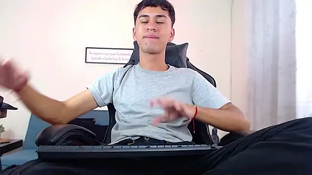 Alancum7 online show from March 20, 2026, 1:05 pm