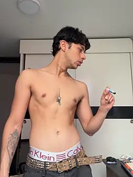 ErosDominant online show from November 21, 2025, 7:45 pm