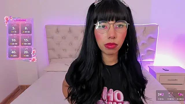 Snapshot of Nina_fox_0691 chatting on October 16, 2025, 1:34 pm Nina fox 0691 online show from October 16, 2025, 1:34 pm