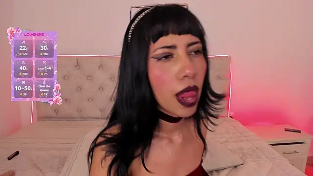 Snapshot of Nina_fox_0691 chatting on November 18, 2025, 2:54 pm Nina fox 0691 online show from November 18, 2025, 2:54 pm