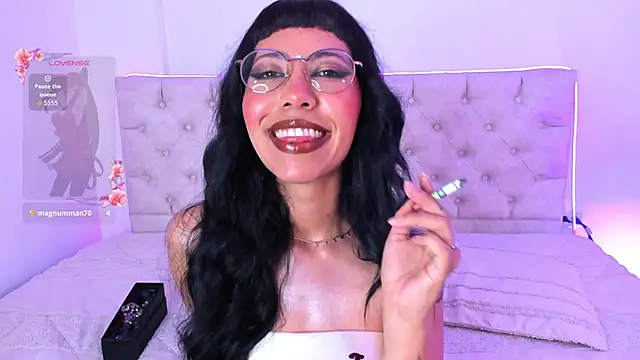 Snapshot of Nina_fox_0691 chatting on February 1, 2026, 3:10 pm Nina fox 0691 online show from February 1, 2026, 3:10 pm