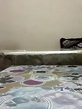 Snapshot of latarak321 chatting on December 22, 2025, 11:40 am latarak321 online show from December 22, 2025, 11:40 am