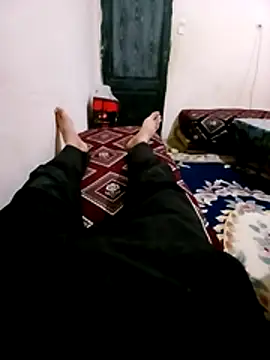 Snapshot of latarak321 chatting on February 17, 2026, 6:03 pm latarak321 online show from February 17, 2026, 6:03 pm