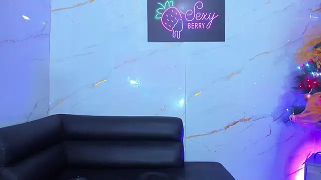 Little nicoll online show from November 29, 2025, 10:46 pm