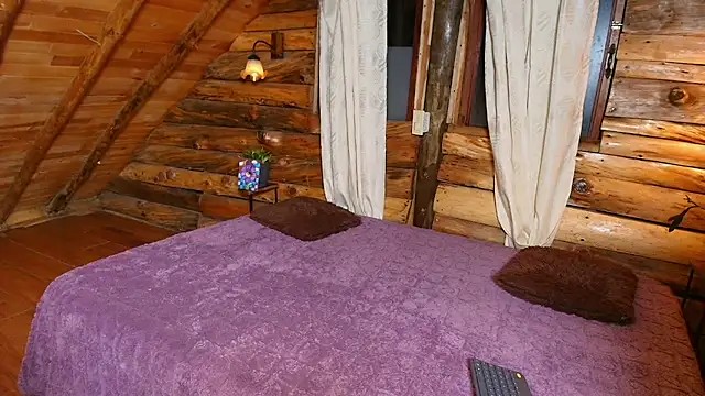 Snapshot of Nordikandclem_ chatting on February 19, 2026, 1:12 am Nordikandclem online show from February 19, 2026, 1:12 am