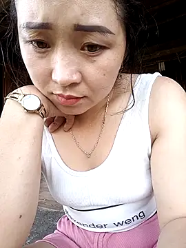 miemie-xx online show from October 13, 2025, 1:05 am