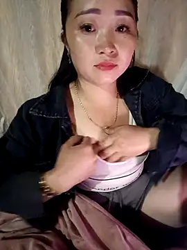 miemie-xx online show from October 22, 2025, 12:27 pm