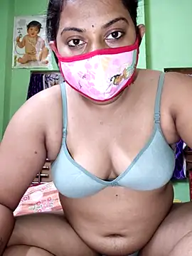 Snapshot of MAGGO-11 chatting on October 28, 2025, 6:43 pm MAGGO-11 online show from October 28, 2025, 6:43 pm