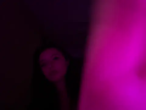 Snapshot of tiffanyxoxo515 chatting on March 1, 2026, 9:11 am tiffanyxoxo515 online show from March 1, 2026, 9:11 am