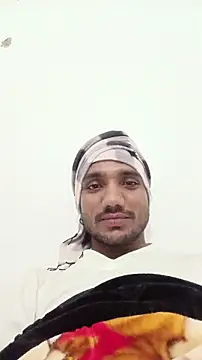 Snapshot of BiggerDickGuy chatting on January 8, 2026, 4:20 pm BiggerDickGuy online show from January 8, 2026, 4:20 pm