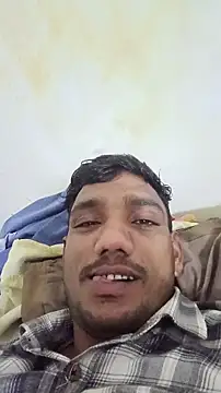 Snapshot of BiggerDickGuy chatting on February 5, 2026, 5:06 pm BiggerDickGuy online show from February 5, 2026, 5:06 pm