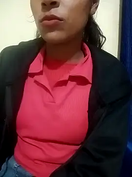 Snapshot of Mahi677 chatting on December 2, 2025, 3:45 am Mahi677 online show from December 2, 2025, 3:45 am