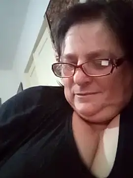 MilaCold5443 online show from December 22, 2025, 10:01 am