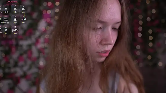 Snapshot of Petite_Polly chatting on February 11, 2026, 6:02 pm Petite Polly online show from February 11, 2026, 6:02 pm