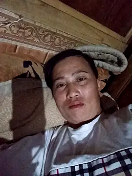 jerry-xx online show from April 10, 2026, 2:33 pm