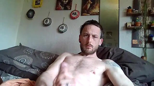 somrjines online show from March 24, 2026, 11:04 am