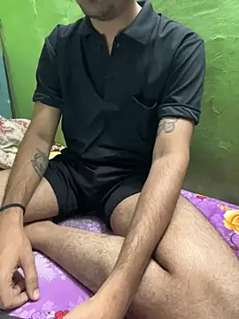 foxythebold online show from October 13, 2025, 5:24 pm