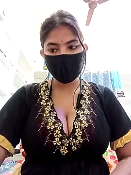 Snapshot of Hot_radhaji chatting on February 13, 2026, 4:36 pm Hot radhaji online show from February 13, 2026, 4:36 pm