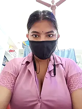 Snapshot of Hot_radhaji chatting on March 2, 2026, 1:19 am Hot radhaji online show from March 2, 2026, 1:19 am