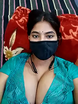 Hot radhaji online show from April 10, 2026, 4:01 pm