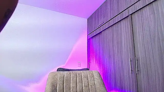 Snapshot of sami_coopeer4 chatting on November 12, 2025, 6:14 am sami coopeer4 online show from November 12, 2025, 6:14 am