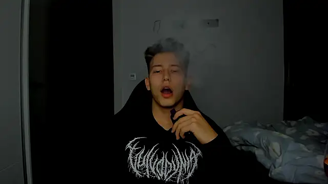 Snapshot of find0m_master chatting on February 19, 2026, 7:10 pm find0m master online show from February 19, 2026, 7:10 pm