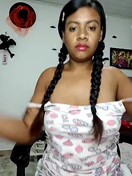 vannesitha25 online show from November 24, 2025, 12:16 pm