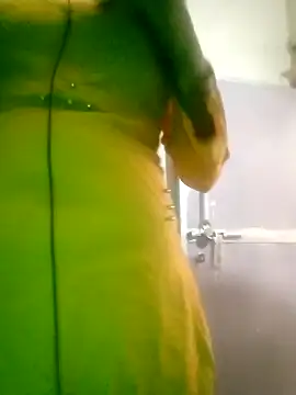 Sexy Riya Bhabhi online show from October 18, 2025, 7:31 am