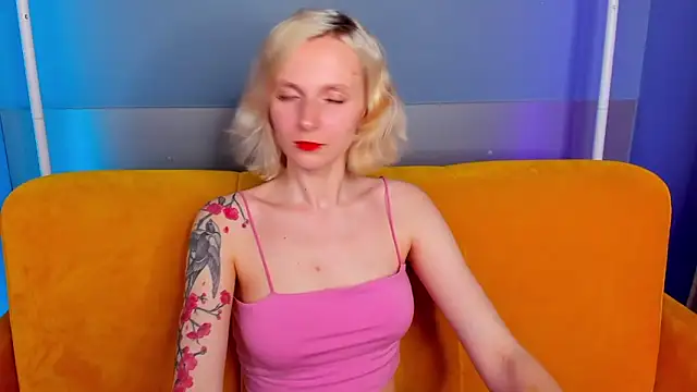 LikiLips online show from March 7, 2026, 8:44 am