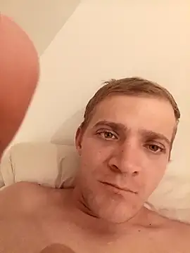  Gabriela 5Live online show from October 31, 2025, 5:47 pm