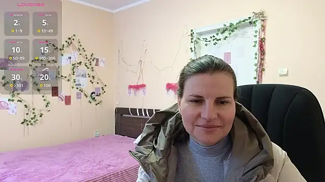 Snapshot of Mirabelle_Velvet chatting on January 12, 2026, 6:40 am Mirabelle Velvet online show from January 12, 2026, 6:40 am