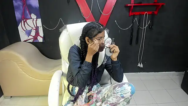 Snapshot of thianahorny chatting on March 21, 2026, 9:36 am thianahorny online show from March 21, 2026, 9:36 am