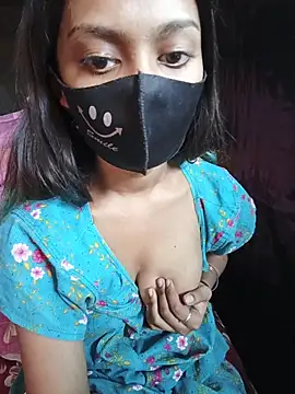 Snapshot of Stripchatdolly chatting on November 24, 2025, 6:46 am Stripchatdolly online show from November 24, 2025, 6:46 am