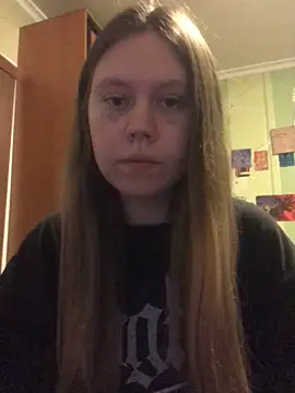 LunaVirelle online show from March 7, 2026, 8:06 pm