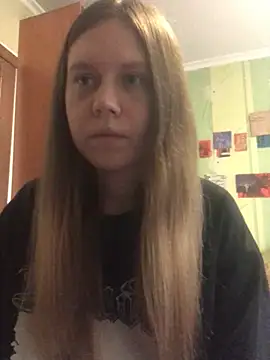 Snapshot of LunaVirelle chatting on July 8, 2026, 4:00 pm LunaVirelle online show from July 8, 2026, 4:00 pm