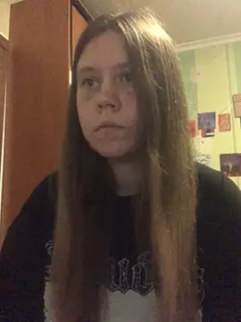 Snapshot of LunaVirelle chatting on July 21, 2026, 6:54 pm LunaVirelle online show from July 21, 2026, 6:54 pm