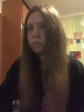 Snapshot of LunaVirelle chatting on July 23, 2026, 6:17 pm LunaVirelle online show from July 23, 2026, 6:17 pm