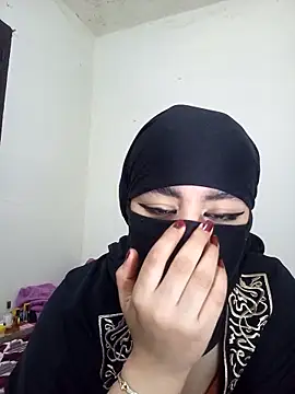 Snapshot of arab_dam chatting on April 4, 2026, 5:10 pm arab dam online show from April 4, 2026, 5:10 pm