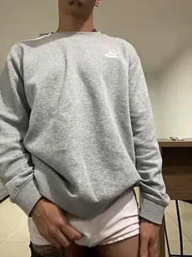 Snapshot of henry_web chatting on October 8, 2025, 1:58 am henry web online show from October 8, 2025, 1:58 am