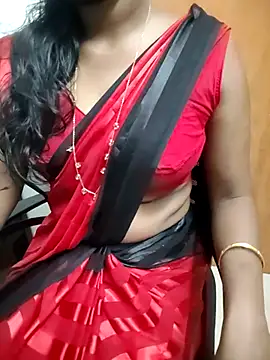 Tamilmallu-duskygirl03 online show from February 6, 2026, 6:44 pm