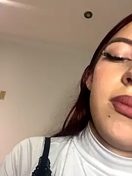 moon slave online show from December 19, 2025, 5:36 am