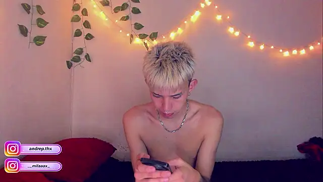 Snapshot of ThePerfectChemistry chatting on March 1, 2026, 8:55 pm ThePerfectChemistry online show from March 1, 2026, 8:55 pm