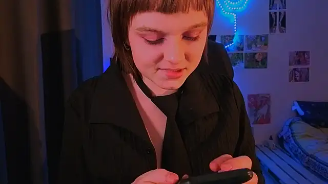 liquid0fluid0 online show from November 4, 2025, 7:46 pm