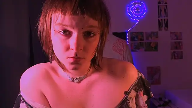 Snapshot of liquid0fluid0 chatting on January 6, 2026, 5:16 pm liquid0fluid0 online show from January 6, 2026, 5:16 pm