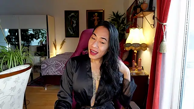 bianca bellamy online show from December 1, 2025, 7:46 am