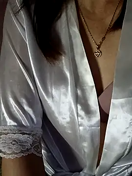 Snapshot of Jonaa99 chatting on November 11, 2025, 5:46 pm Jonaa99 online show from November 11, 2025, 5:46 pm